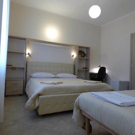 Hotel Anania Cagliari Pokoj fotografie