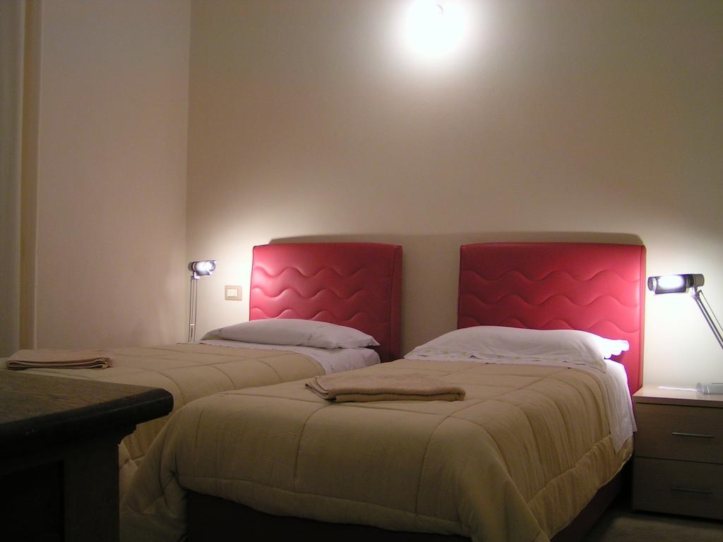 Hotel Anania Cagliari Pokoj fotografie