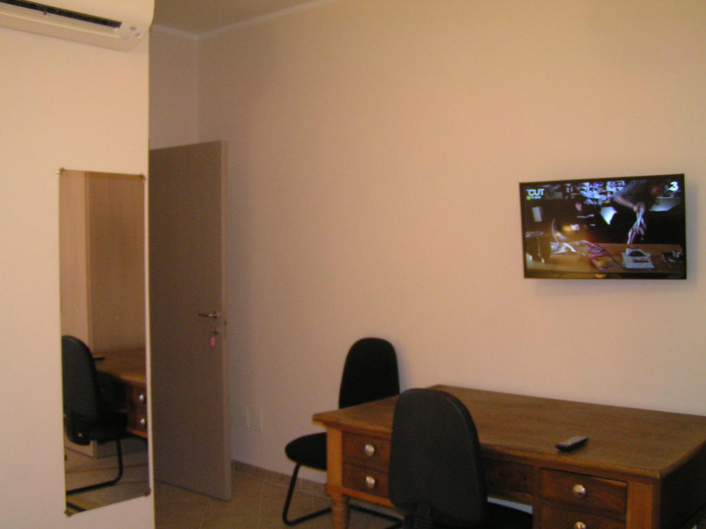 Hotel Anania Cagliari Pokoj fotografie